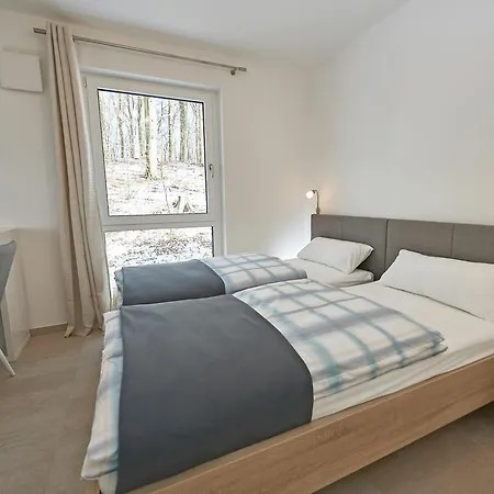 Haus Kap Arkona In - 02 Mit Kamin Und Terrasse Lejlighed *