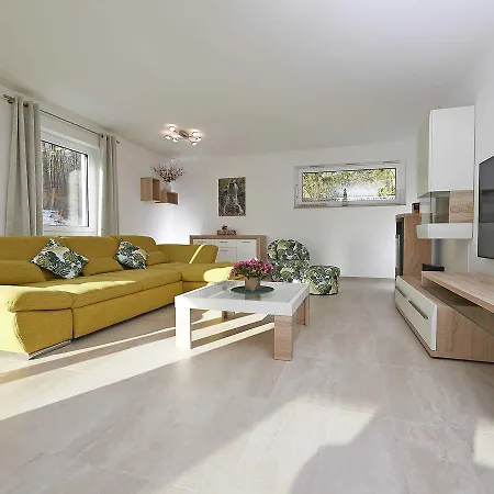 Haus Kap Arkona In - 02 Mit Kamin Und Terrasse *