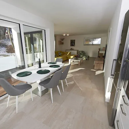 Haus Kap Arkona In - 02 Mit Kamin Und Terrasse *