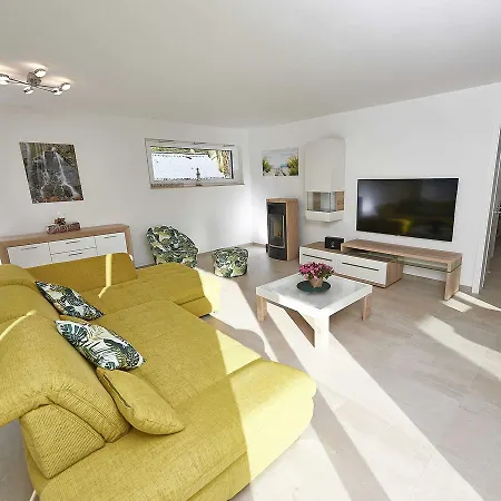 Haus Kap Arkona In - 02 Mit Kamin Und Terrasse *